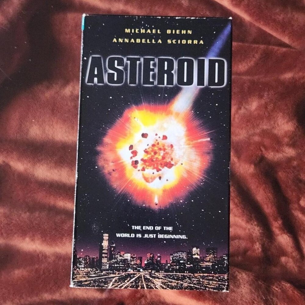 Asteroid- 1997 VHS tape. Sci-Fi Disaster. Annabelle Sciorra & Michael Biehn